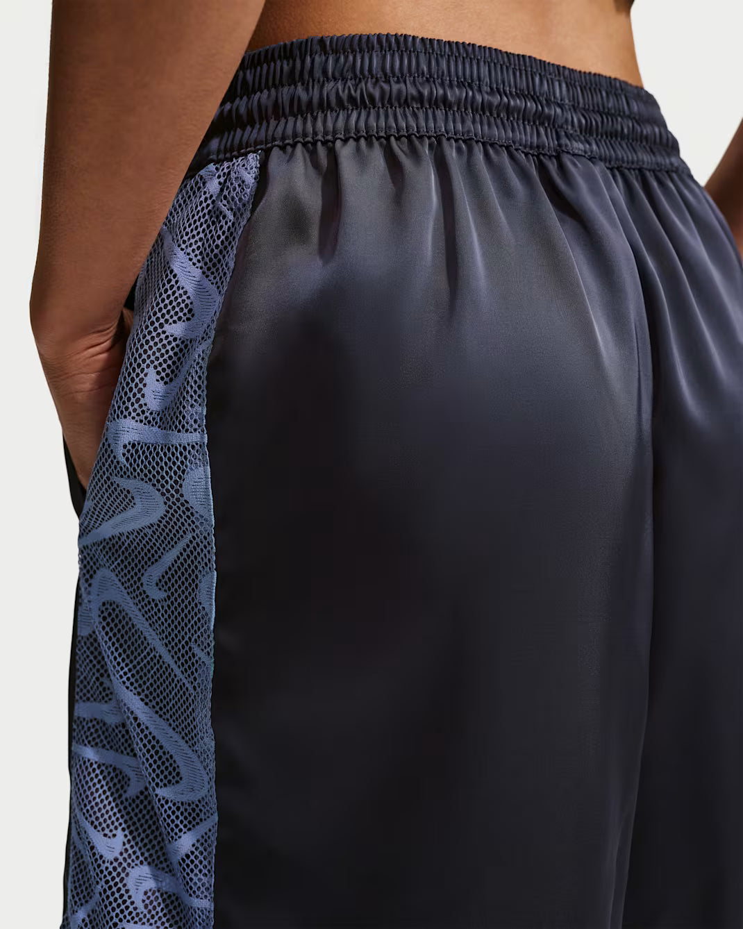 Nike Sportswear Chill Lace