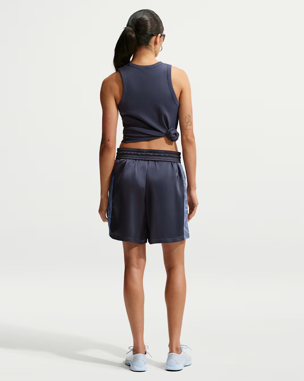 Nike Sportswear Chill Lace