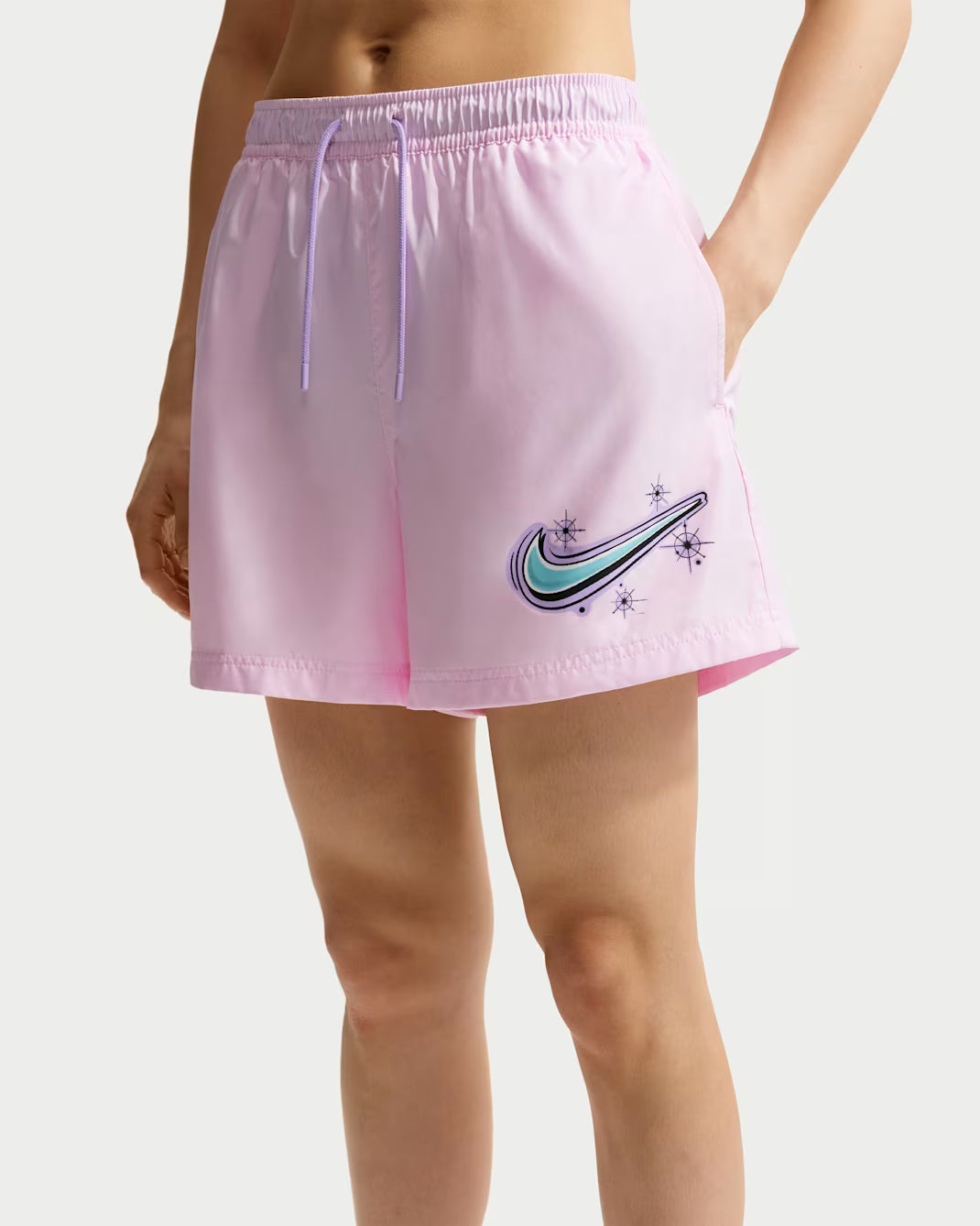 Nike Sportswear Essentials